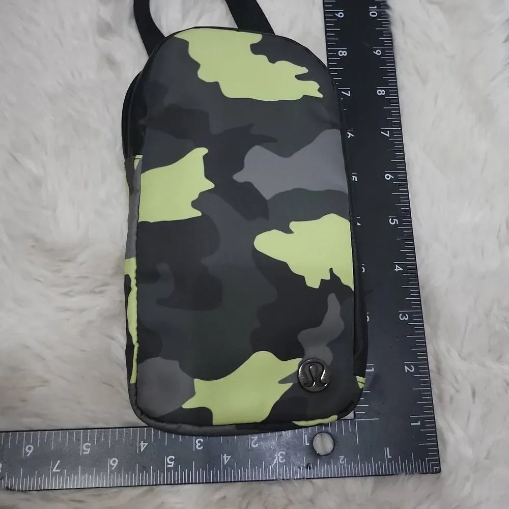 Lululemon Modular Phone Crossbody Bag  Camo